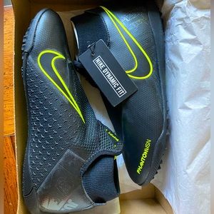 New Nike Indoor Soccer Turf Shoes, Men Size 8
